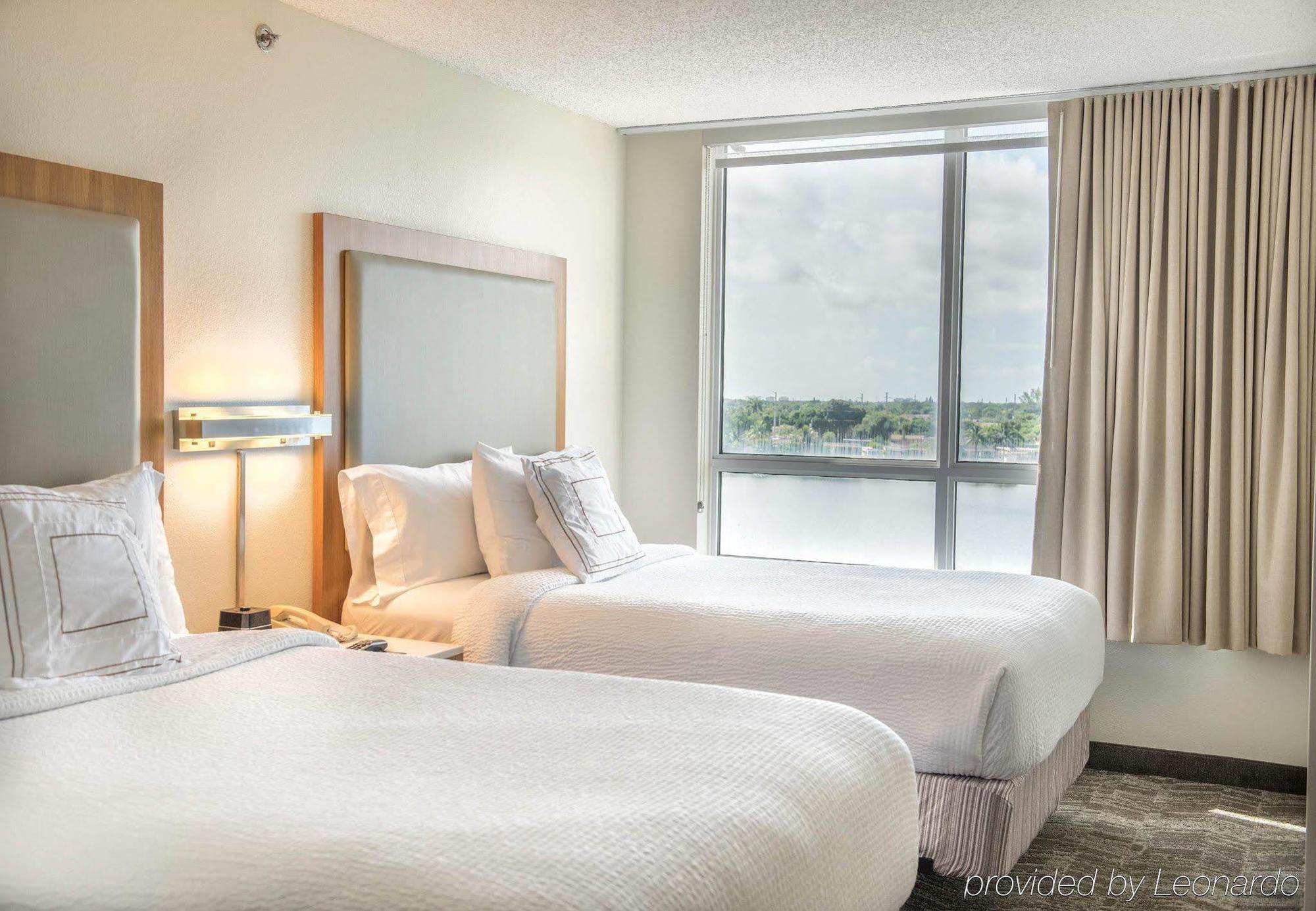 Springhill Suites By Marriott Miami Airport South Blue Lagoon Area Miami Springs Bagian luar foto